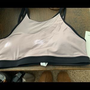 Lululemon bra